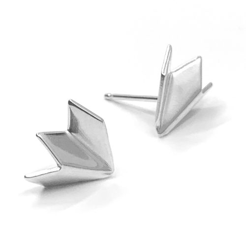 Unfolded small silver studs