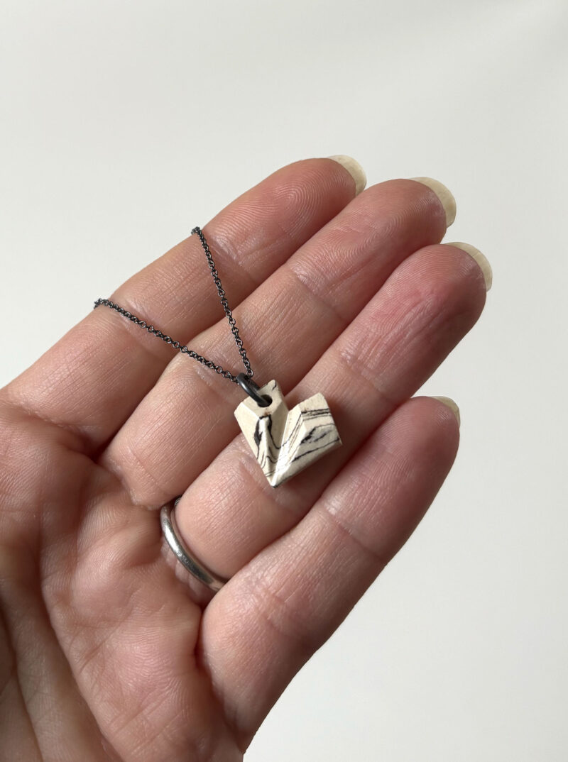 Medium CARVED Heart - Ceramic Necklace no10 - Image 3