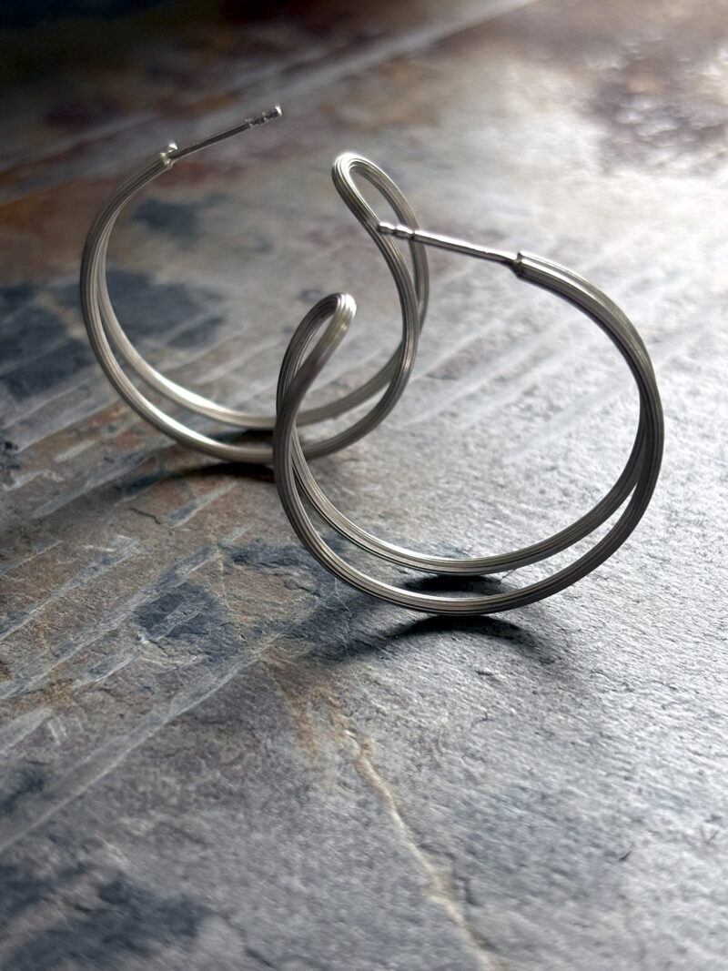 ALIGNED double hoops - Image 5